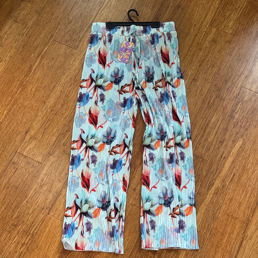 Floral Flowy Bottoms - Multicolor